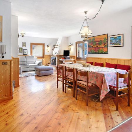Mountain Chalet Close To Bormio Villa Valdisotto Exterior photo