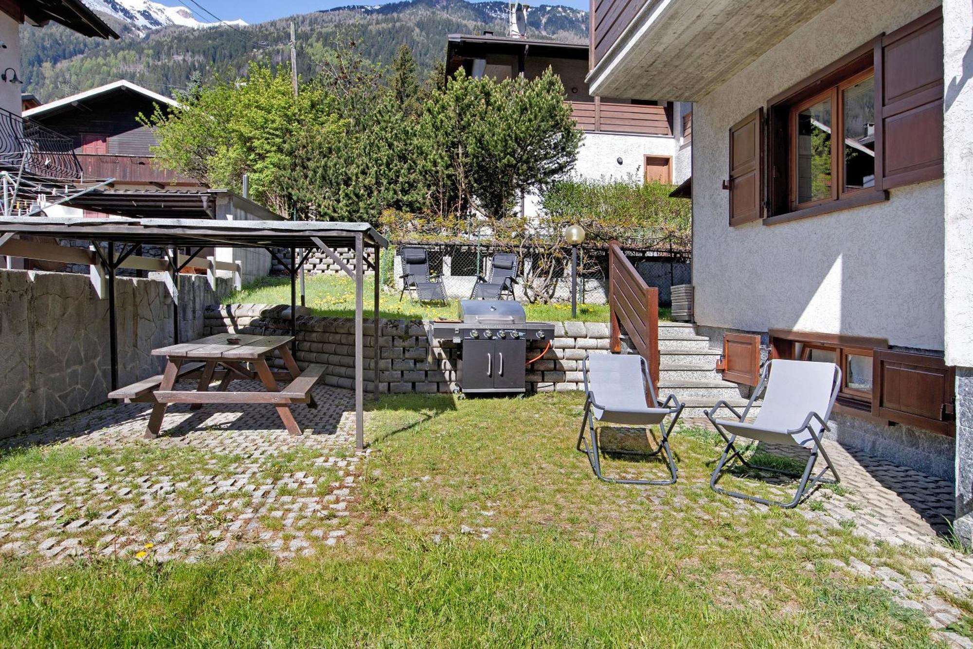 Mountain Chalet Close To Bormio Villa Valdisotto Exterior photo
